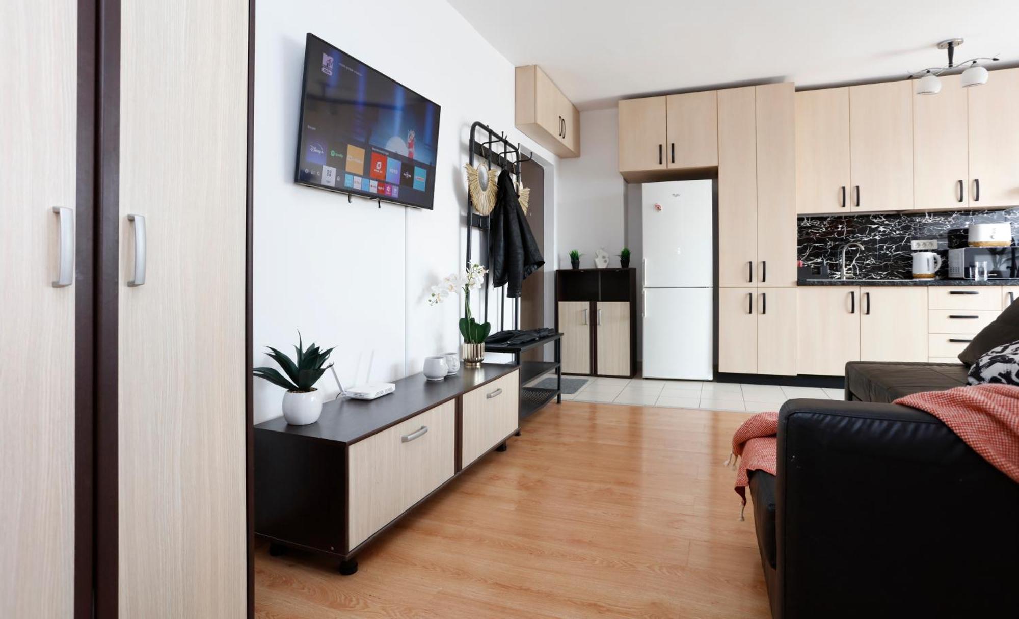Enchanting Retreat - Historic Old Town - Pet-Friendly Haven - Steps From Unirii Bucharest Luaran gambar