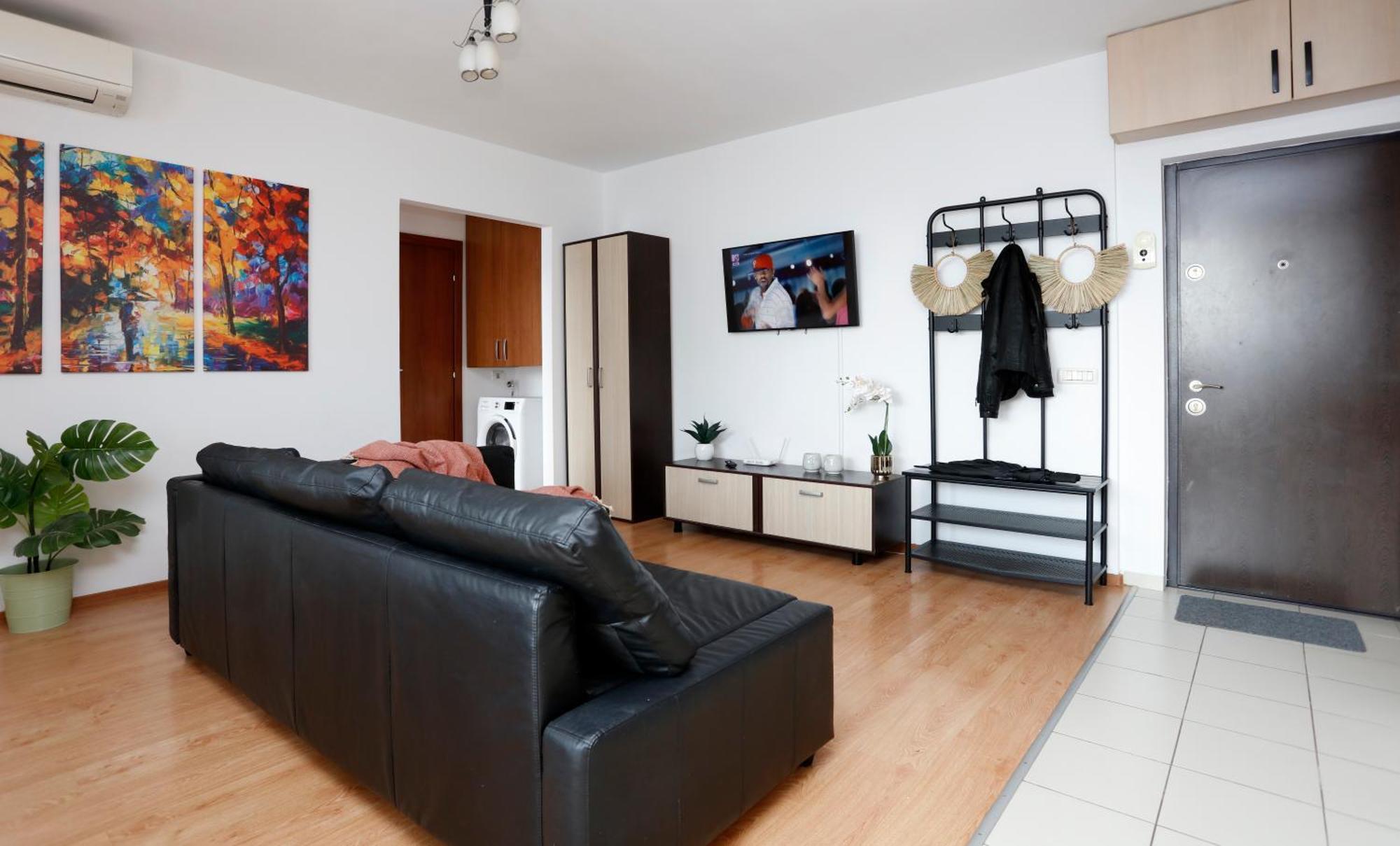 Enchanting Retreat - Historic Old Town - Pet-Friendly Haven - Steps From Unirii Bucharest Luaran gambar