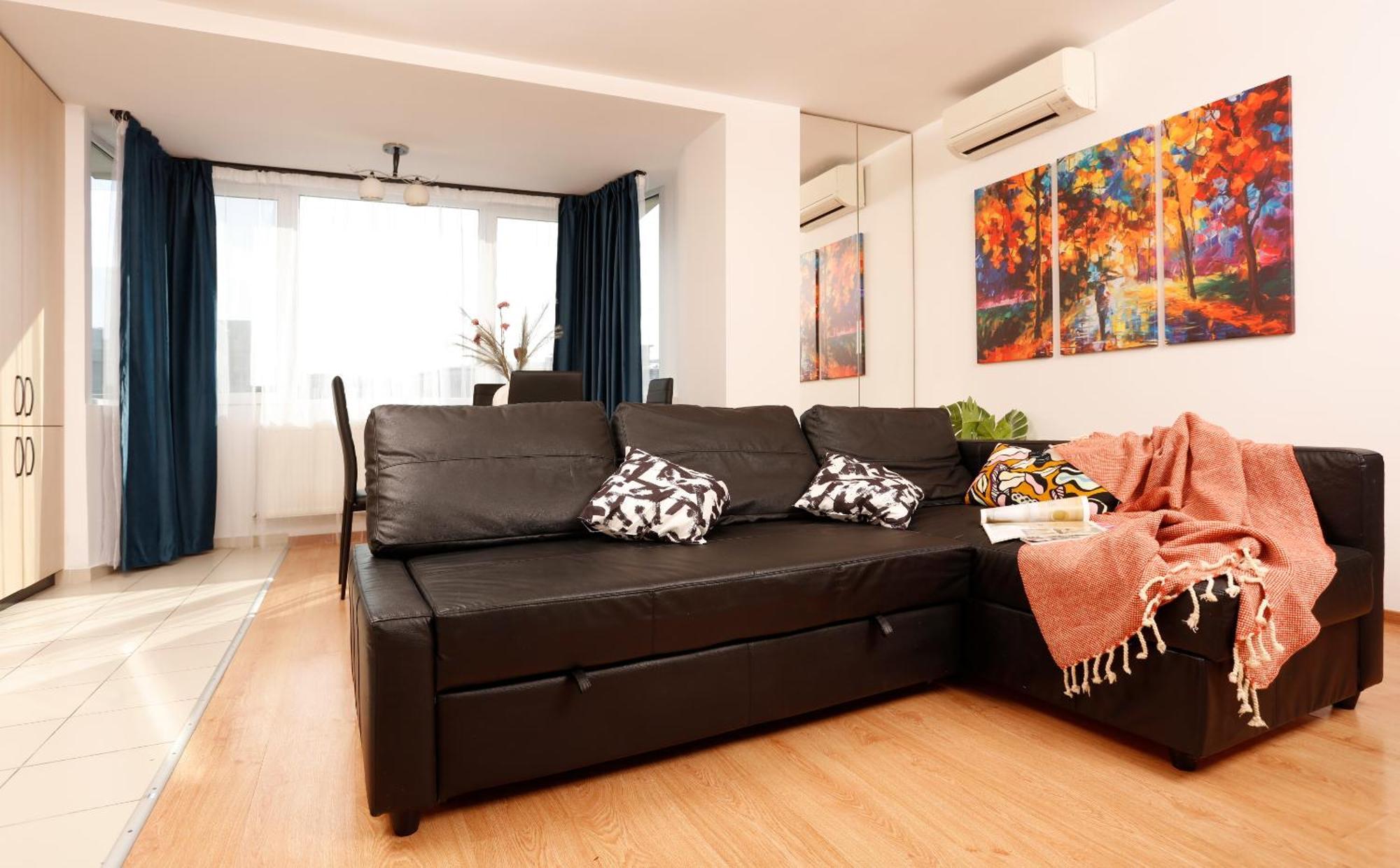 Enchanting Retreat - Historic Old Town - Pet-Friendly Haven - Steps From Unirii Bucharest Luaran gambar
