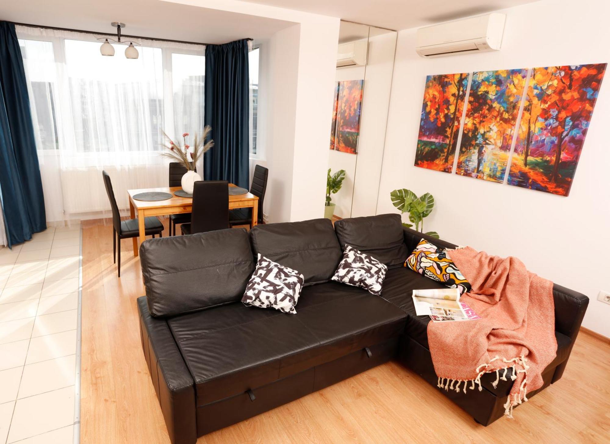 Enchanting Retreat - Historic Old Town - Pet-Friendly Haven - Steps From Unirii Bucharest Luaran gambar